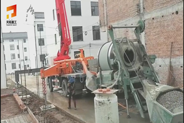 混凝土天泵车如何接手换活塞