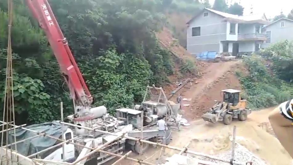 天泵操作手操作天泵施工应注意哪些？