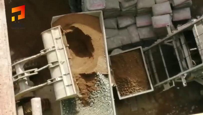 搅拌泵车一体车，真金不怕火炼