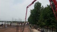 搅拌泵车造型亮眼不如低调实干